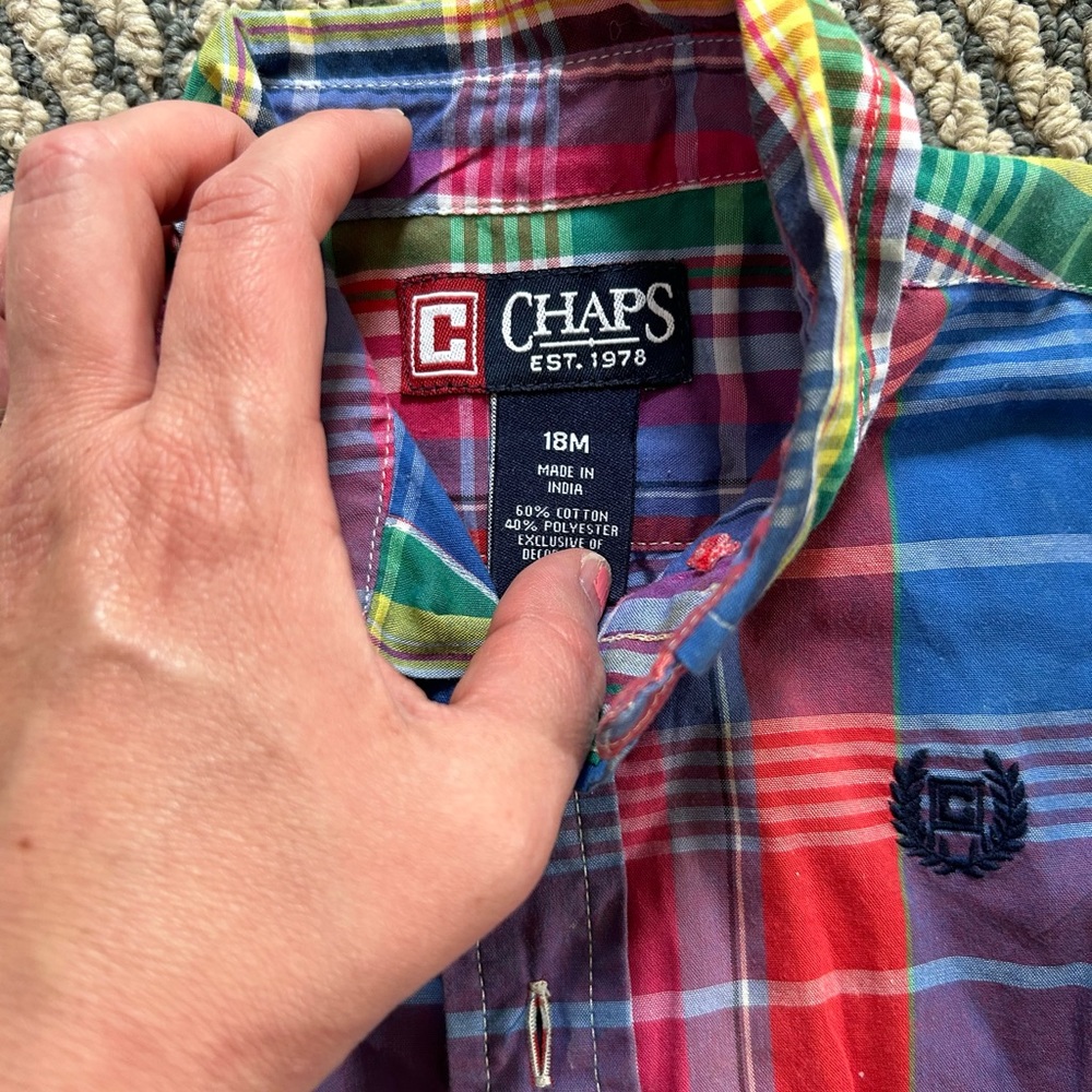 Chaps Ralph Lauren Button Down - Picture 2 of 3